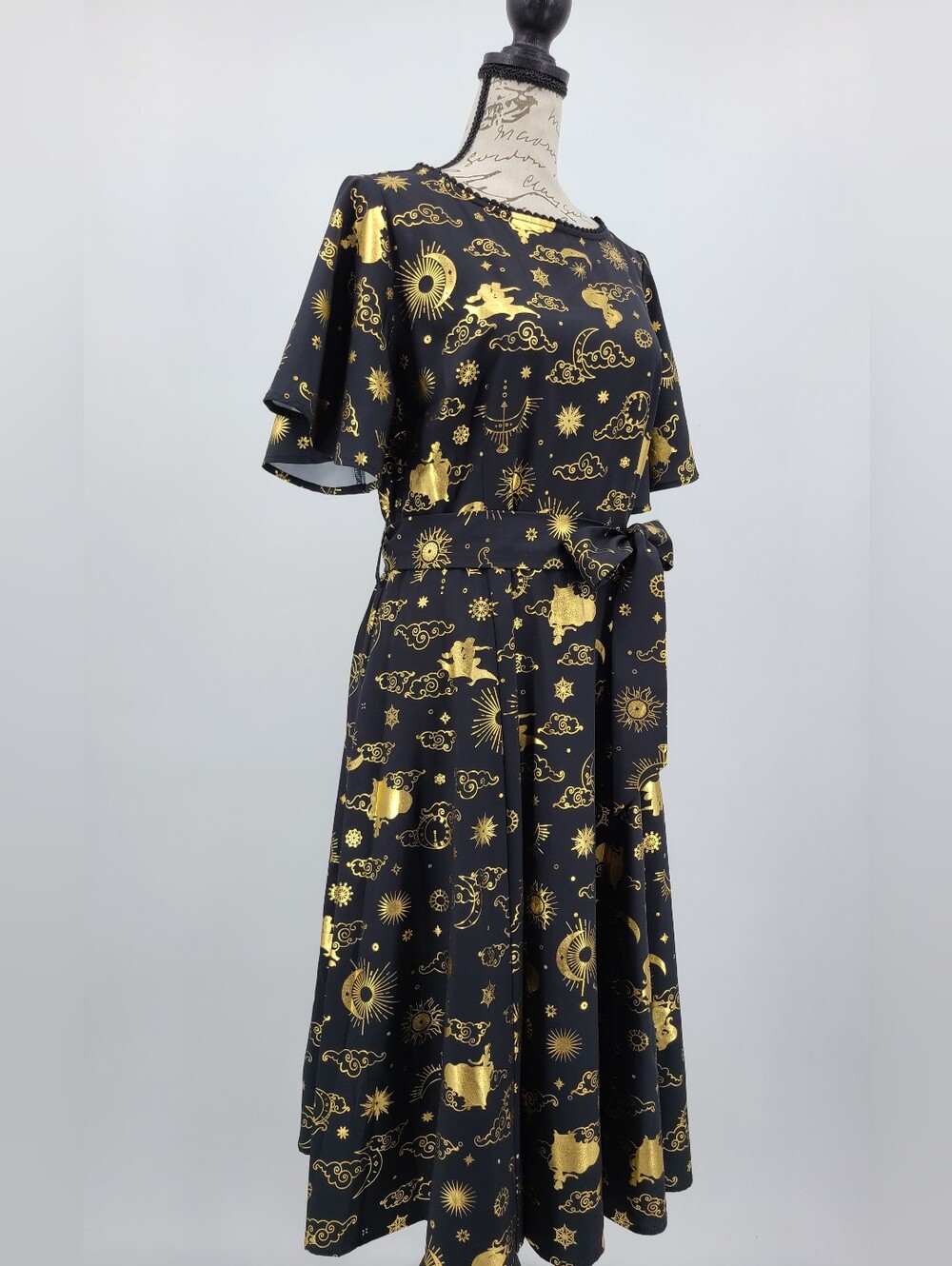 NWOT Unique Vintage X Disney Black and Gold Celestial Princess Dress Size Medium